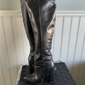 SIMMI heels crocodile skin over the knee boots